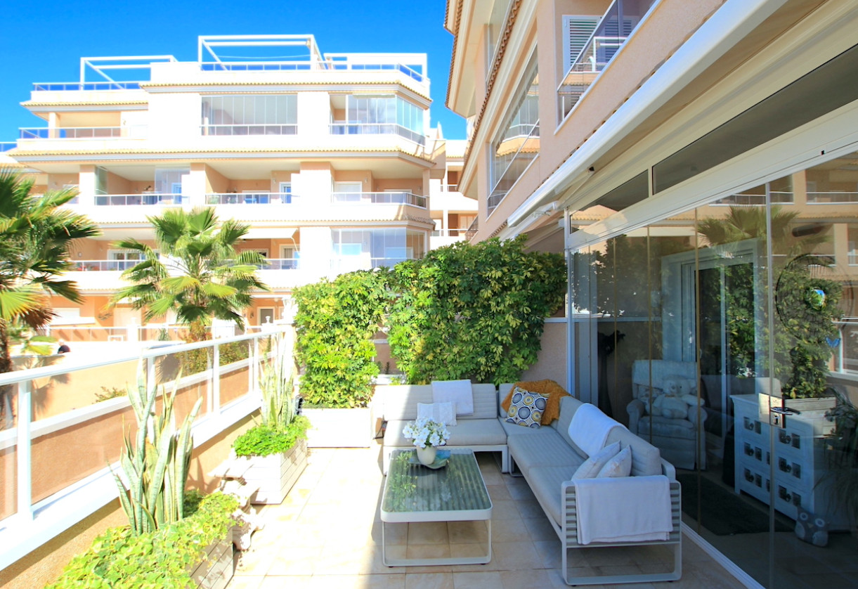 Sale · Apartment · Villamartin
