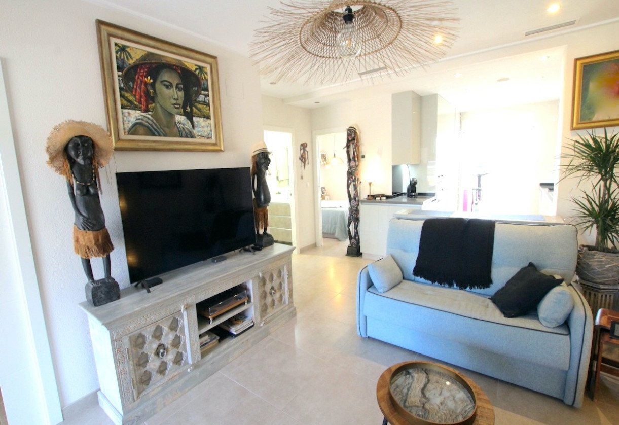 Sale · Apartment · Villamartin