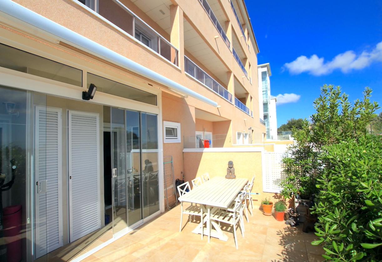 Sale · Apartment · Villamartin
