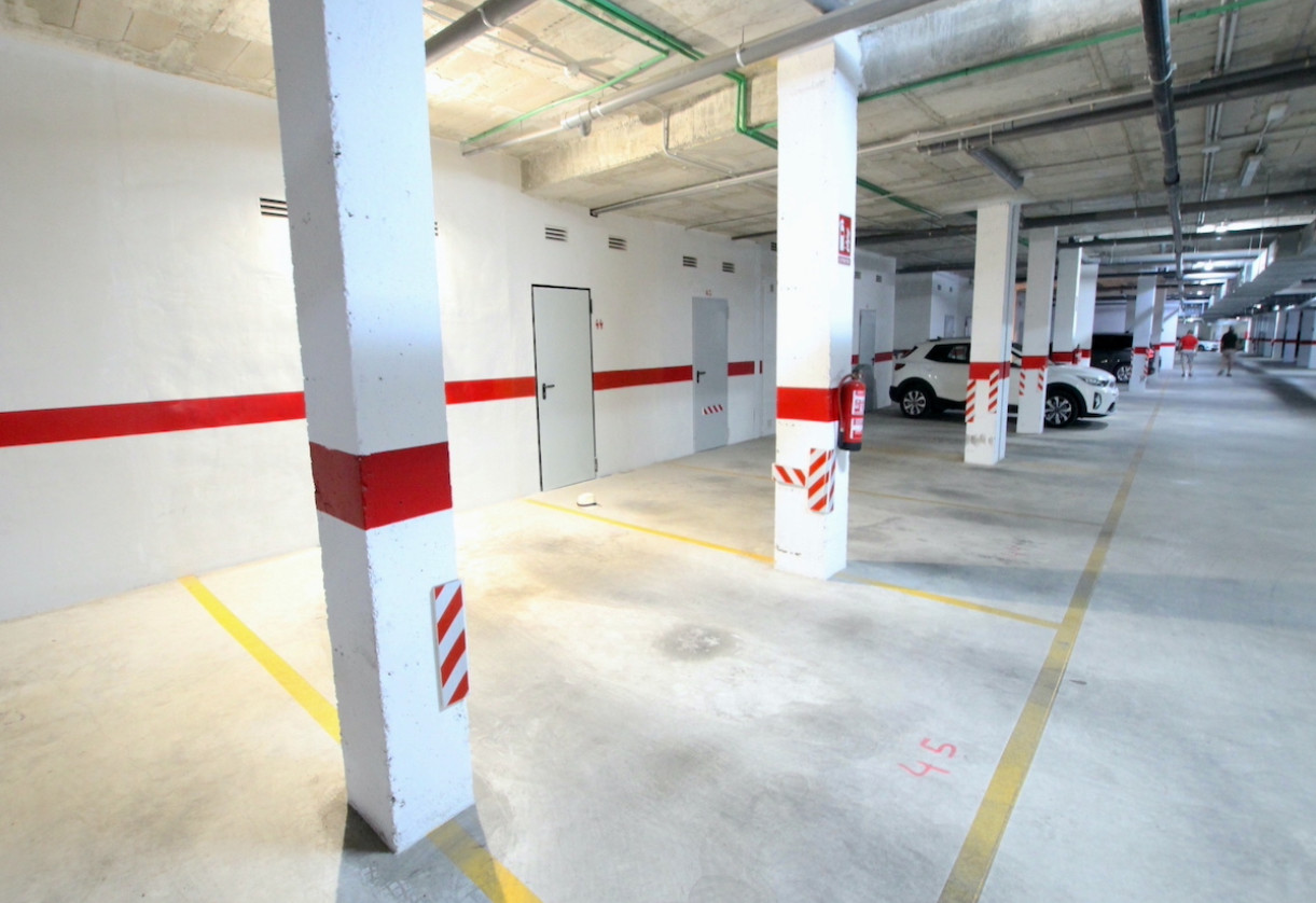 Sale · Apartment · Villamartin