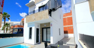 Sale · Villa · Torrevieja - El Hondo