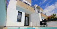 Sale · Villa · Torrevieja - El Hondo