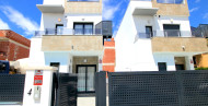 Sale · Villa · Torrevieja - El Hondo