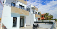 Sale · Villa · Torrevieja - El Hondo