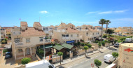 Sale · Villa · Torrevieja - El Hondo