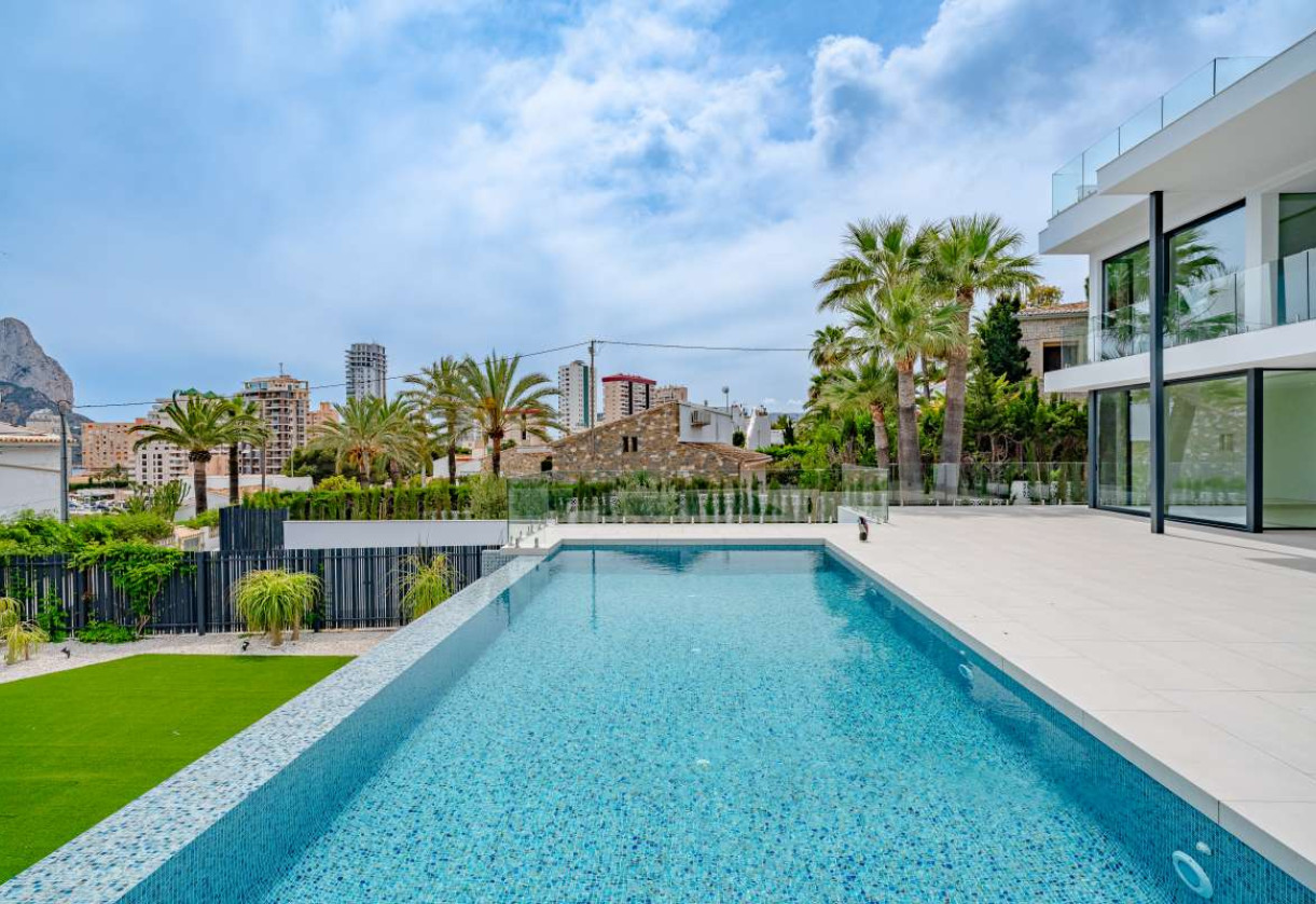 Rynek pierwotny · detached house · Calpe