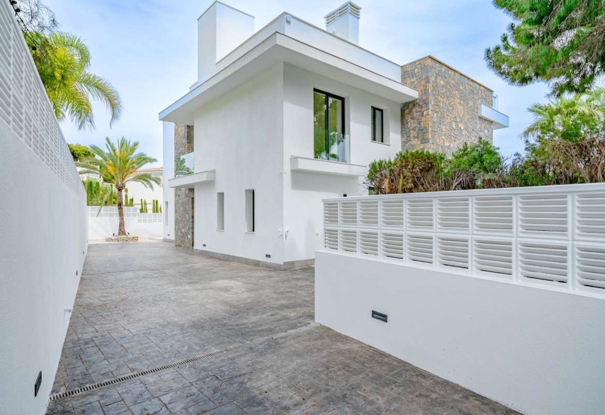 Rynek pierwotny · detached house · Calpe