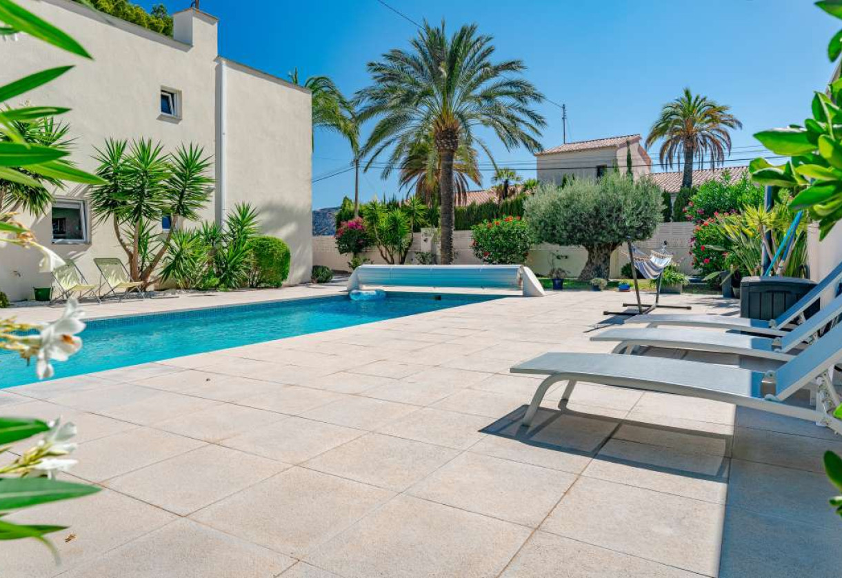 Sale · detached house · Calpe