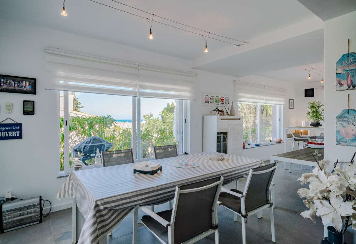 Sale · detached house · Calpe