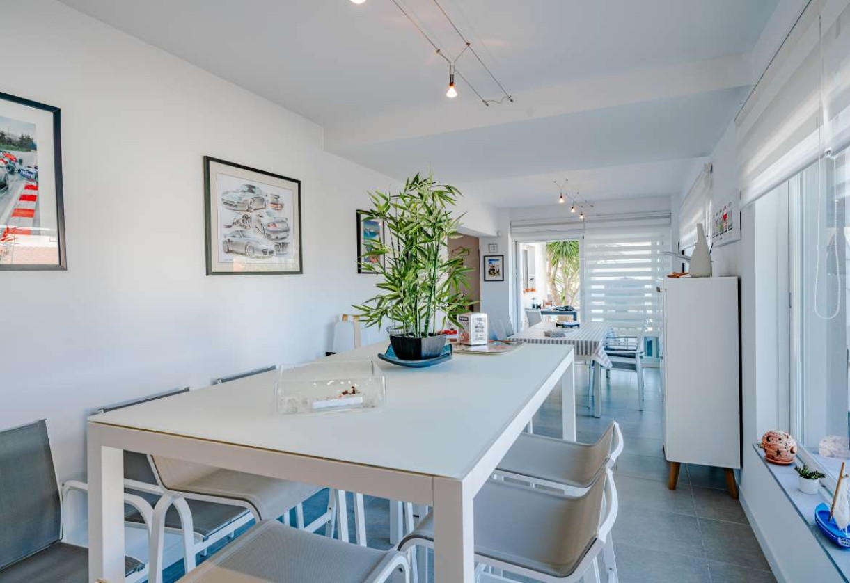 Sale · detached house · Calpe