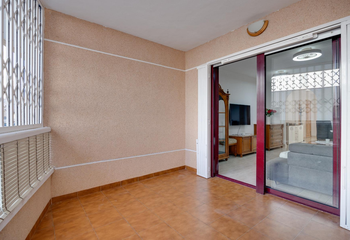 Resale · APARTAMENTO · Torrevieja · Playa del Cura