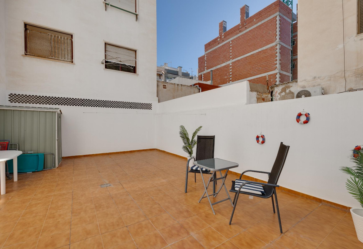 Resale · APARTAMENTO · Torrevieja · Playa del Cura