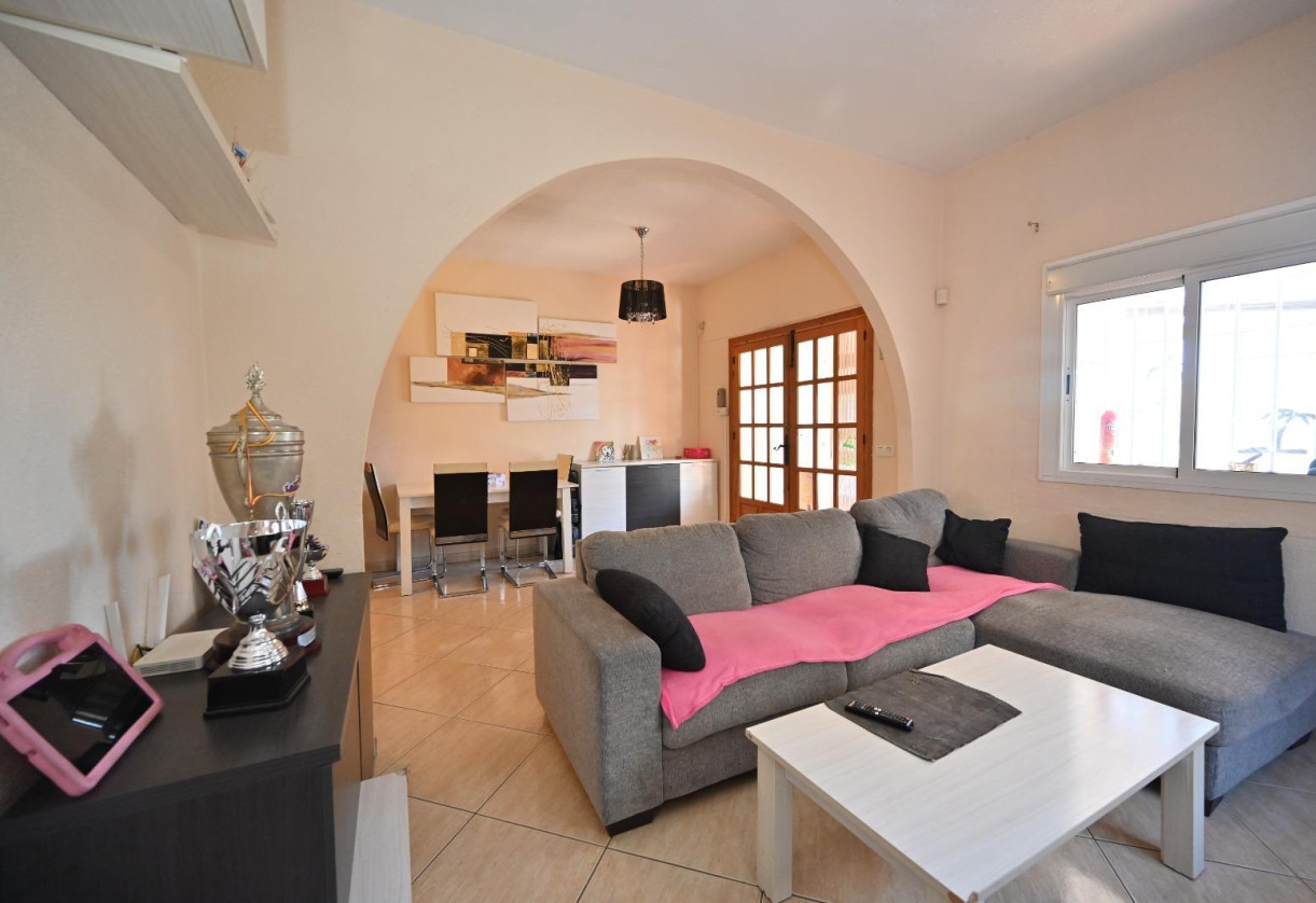 Rynek wtórny · Casa · Torrevieja · Los balcones