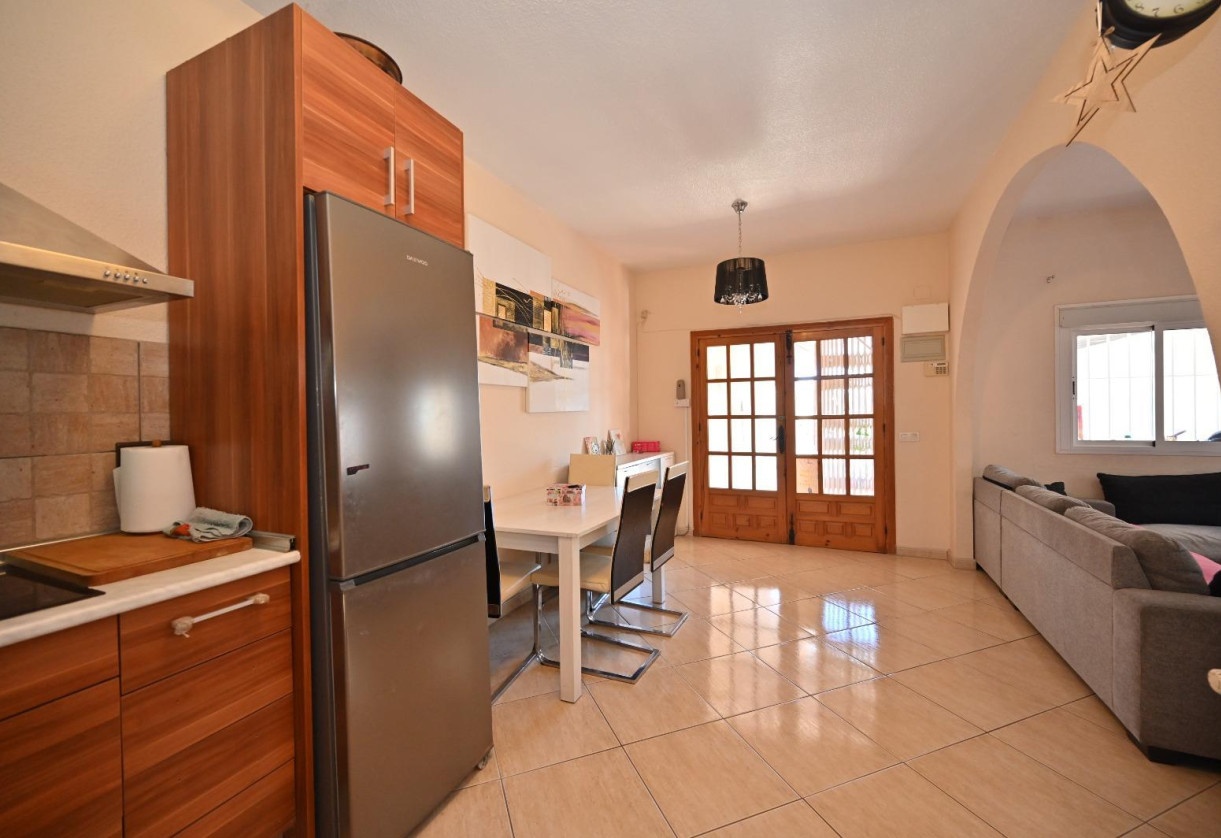 Rynek wtórny · Casa · Torrevieja · Los balcones