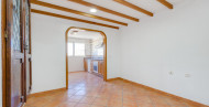 Resale · APARTAMENTO · Torrevieja · Centro