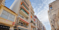 Resale · APARTAMENTO · Torrevieja · Centro