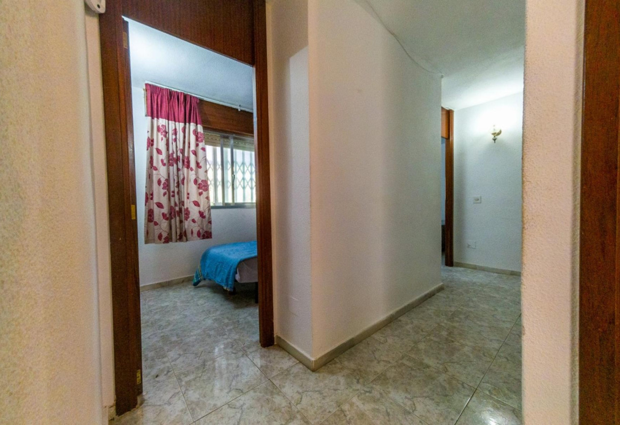 Resale · APARTAMENTO · Torrevieja · Playa del Acequión