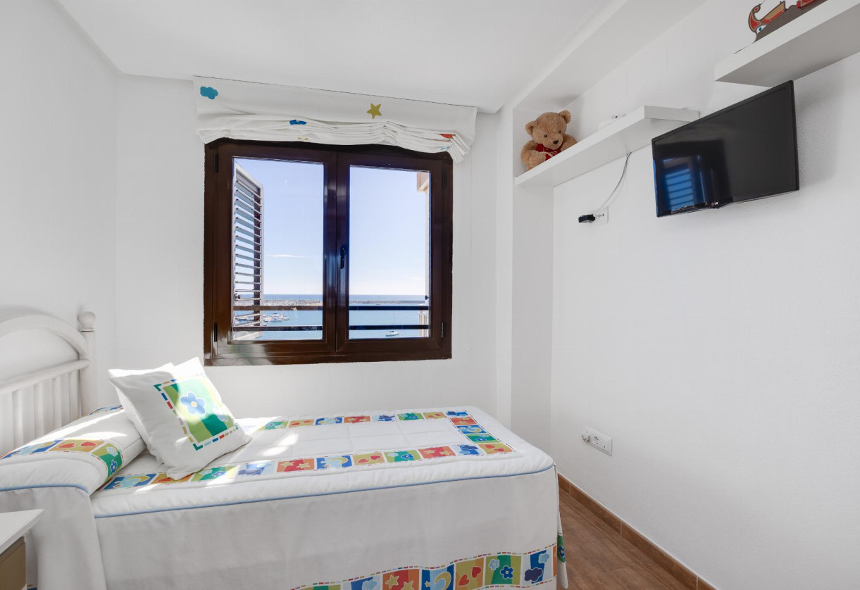 Sale · APARTAMENTO · Torrevieja · Playa Acequion
