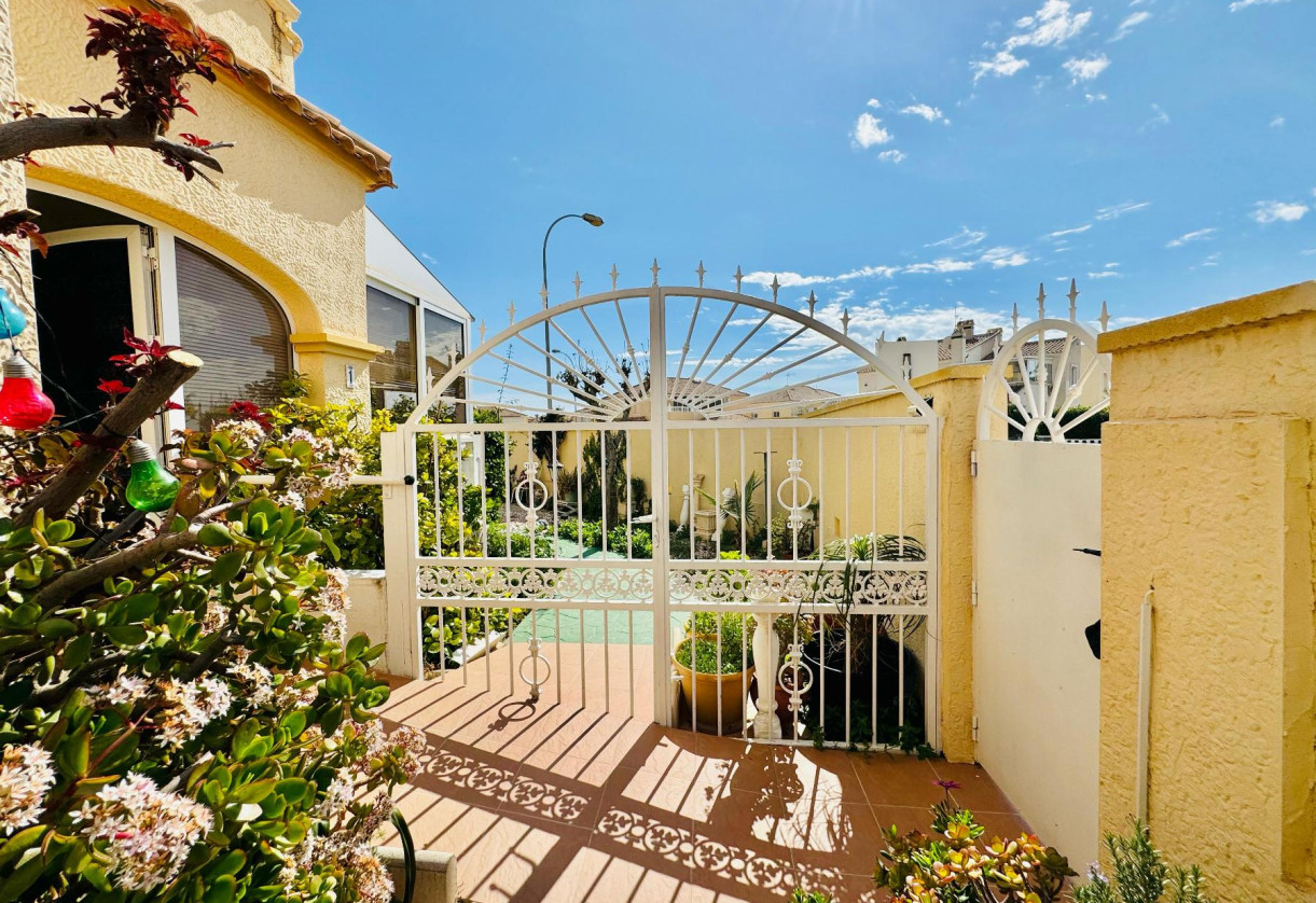 Rynek wtórny · Chalet · Orihuela Costa · La Zenia- Orihuela costa
