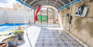 Sale · Chalet · Torrevieja · torreta III