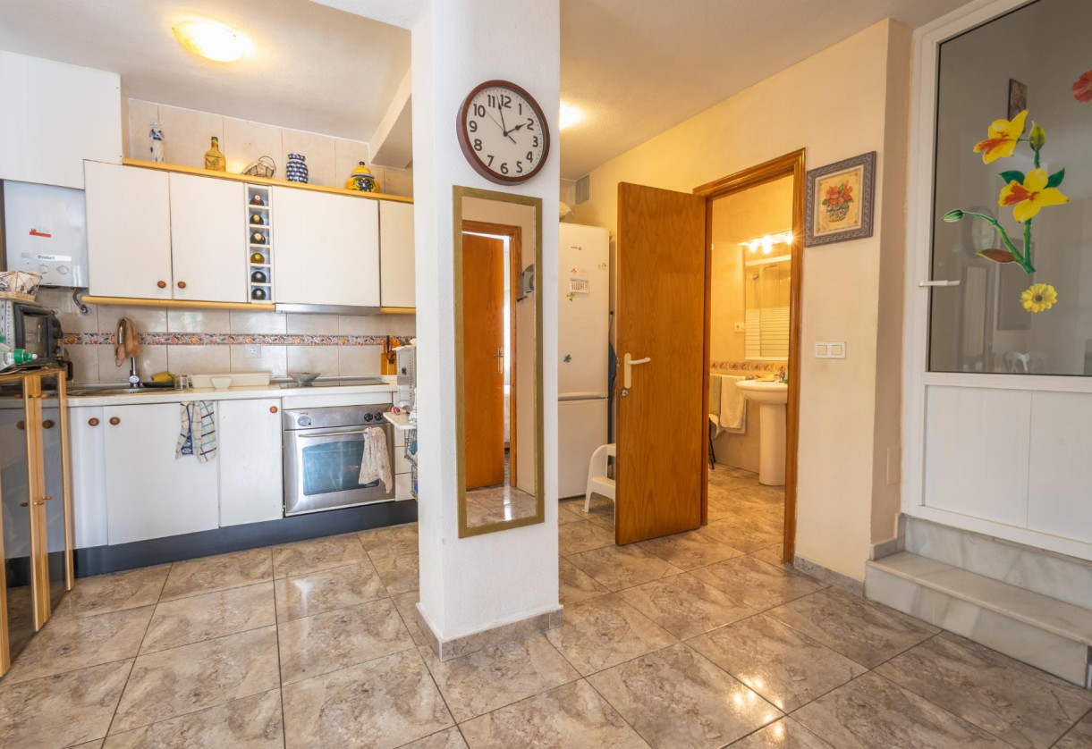 Sale · Chalet · Torrevieja · torreta III
