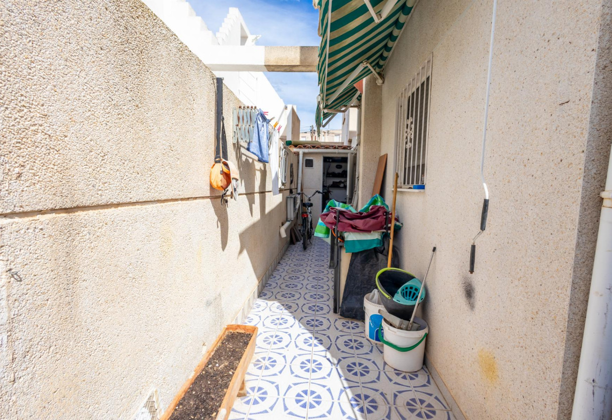 Sale · Chalet · Torrevieja · torreta III