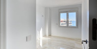 Resale · APARTAMENTO · Torrevieja · Punta Prima