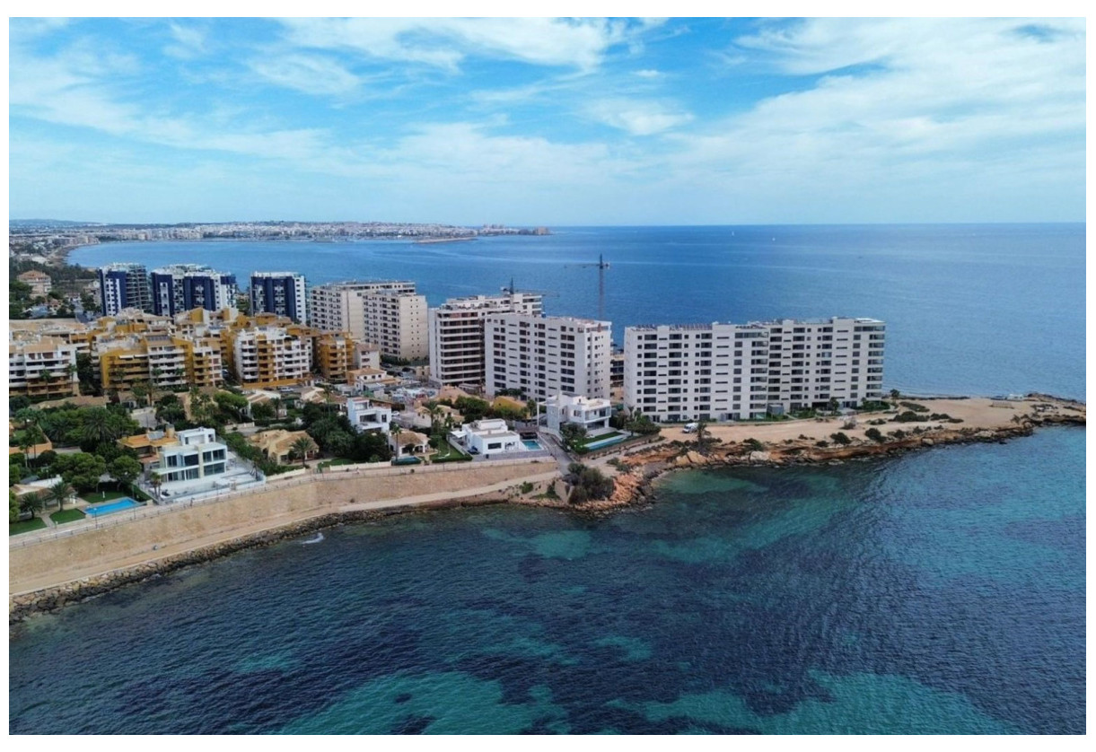 Resale · APARTAMENTO · Torrevieja · Punta Prima