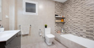 Rynek wtórny · APARTAMENTO · Torrevieja · Piscinas naturales