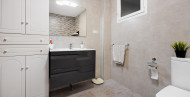 Rynek wtórny · APARTAMENTO · Torrevieja · Piscinas naturales