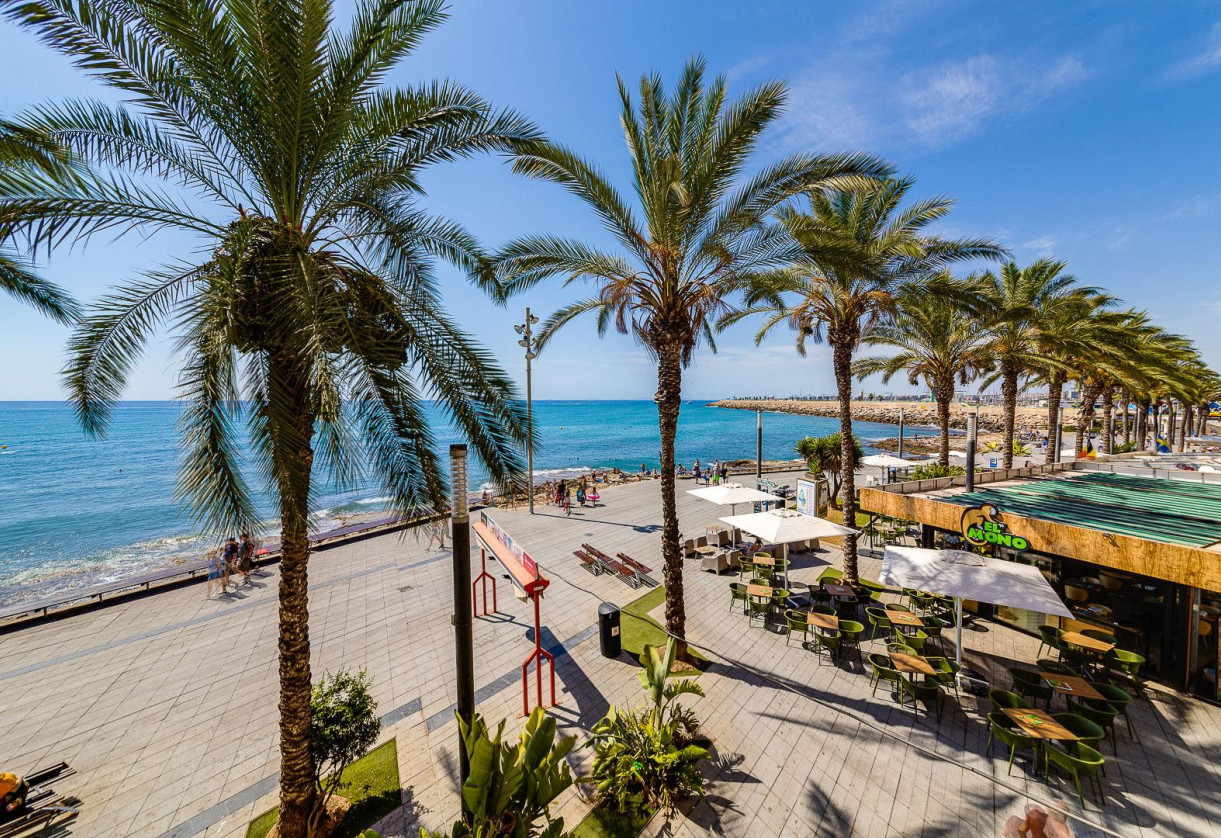 Rynek wtórny · APARTAMENTO · Torrevieja · Piscinas naturales