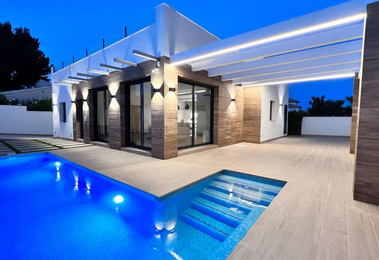 Resale · Chalet · Orihuela Costa · villamartin