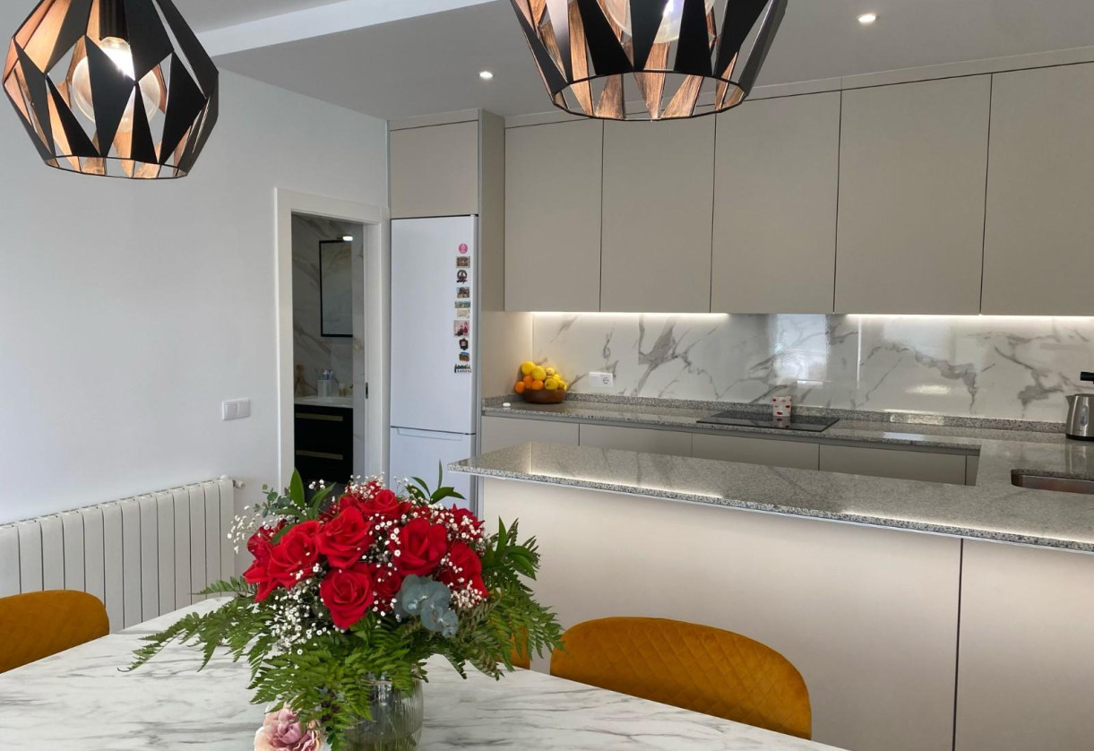 Resale · Chalet · Orihuela Costa · villamartin