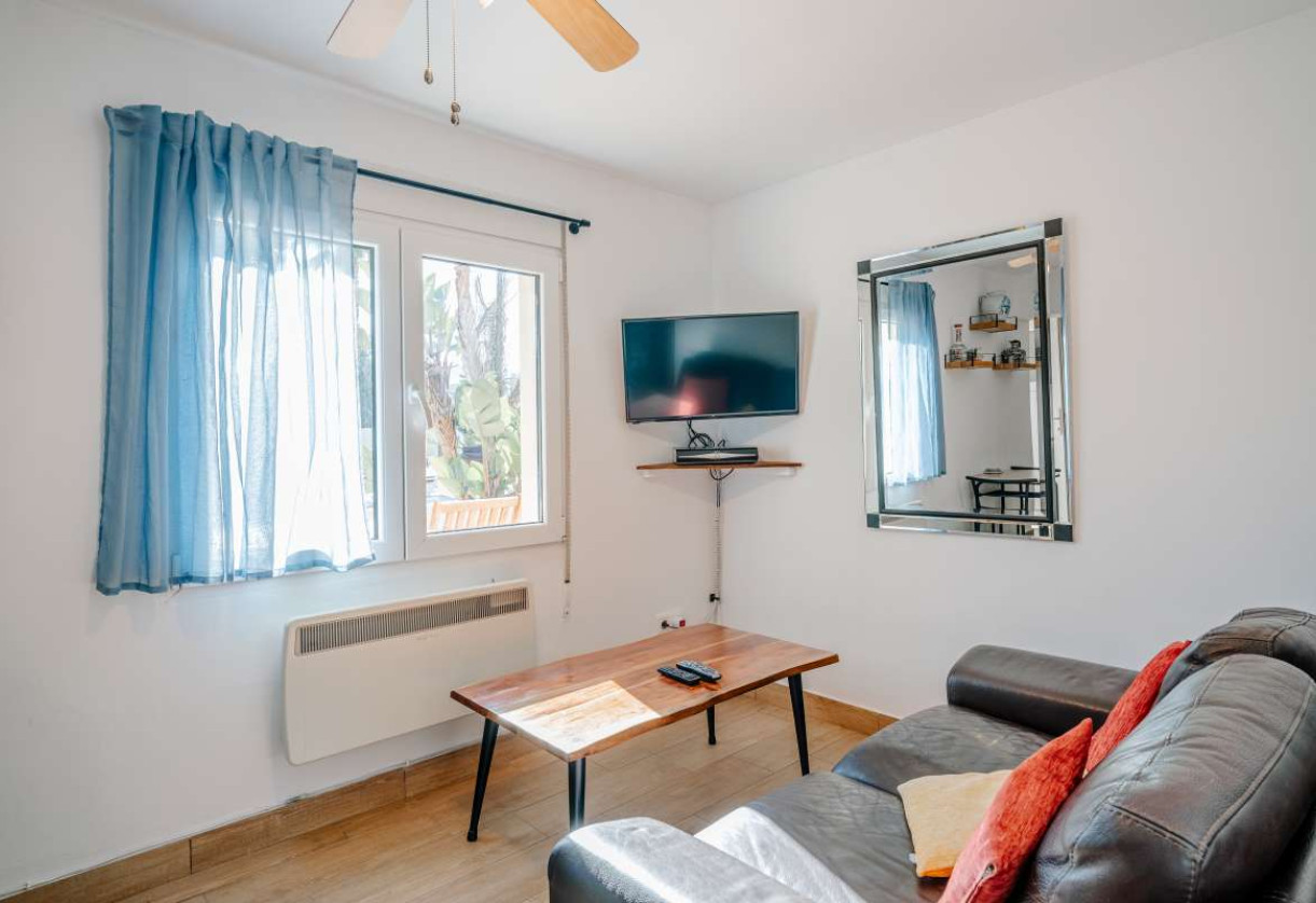 Resale · detached house · Calpe