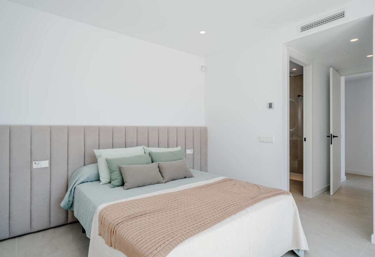 New Build · detached house · Calpe