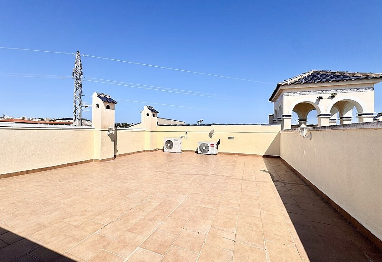 Resale · Top floor apartment · Orihuela Costa · Eagle´s Nest
