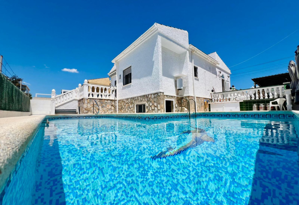 Resale · Town house · Torrevieja · San Luis