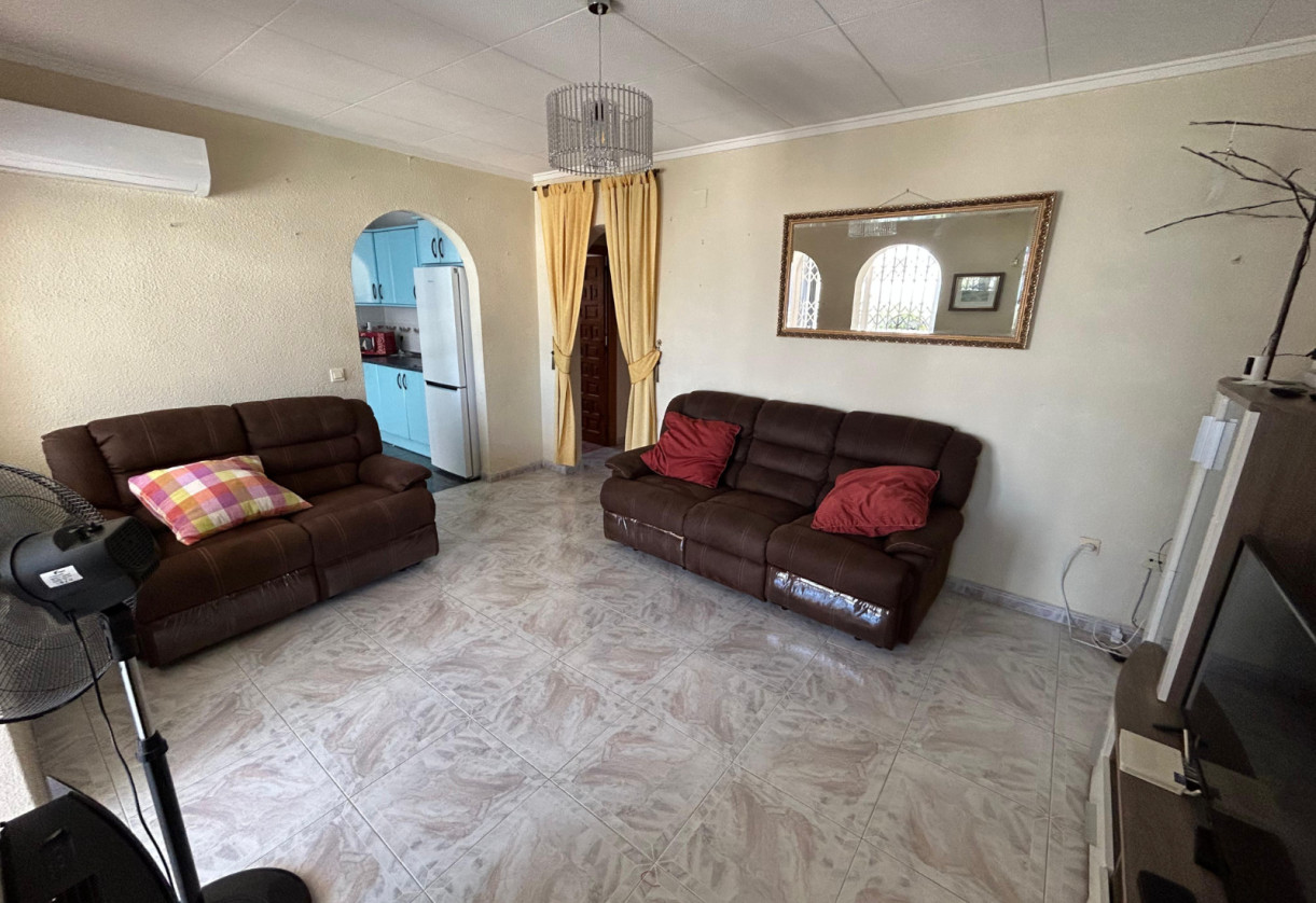 Resale · Town house · Torrevieja · San Luis