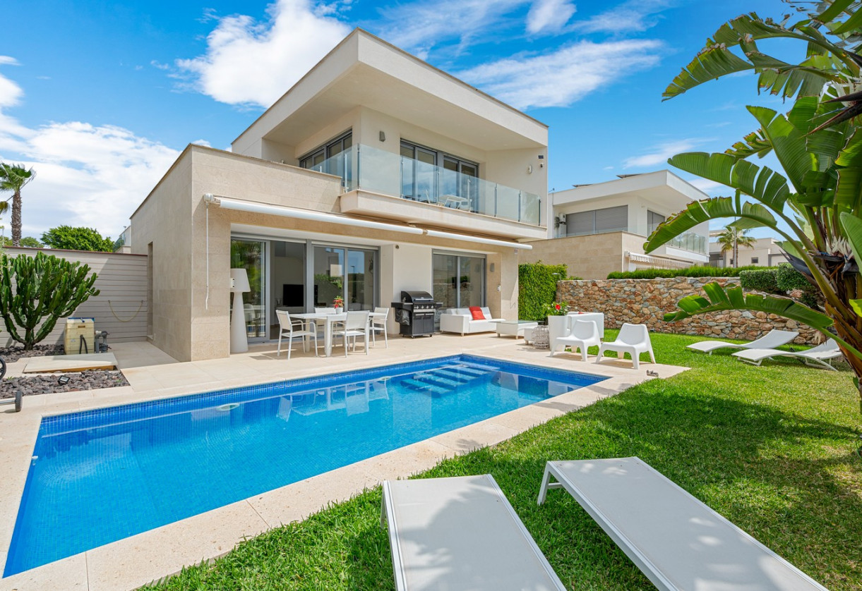 Reventa · Villa · Orihuela · Vistabella Golf