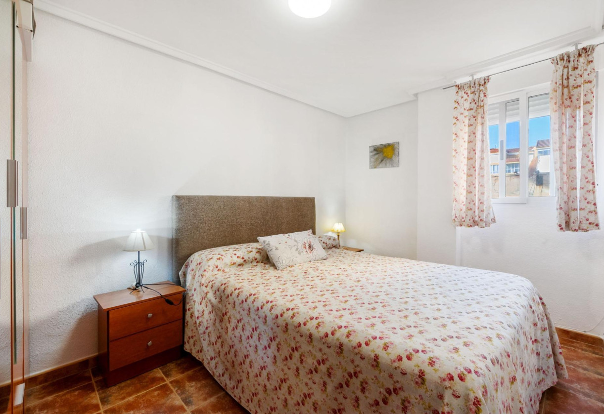 Resale · Apartment · Torrevieja · La Mata