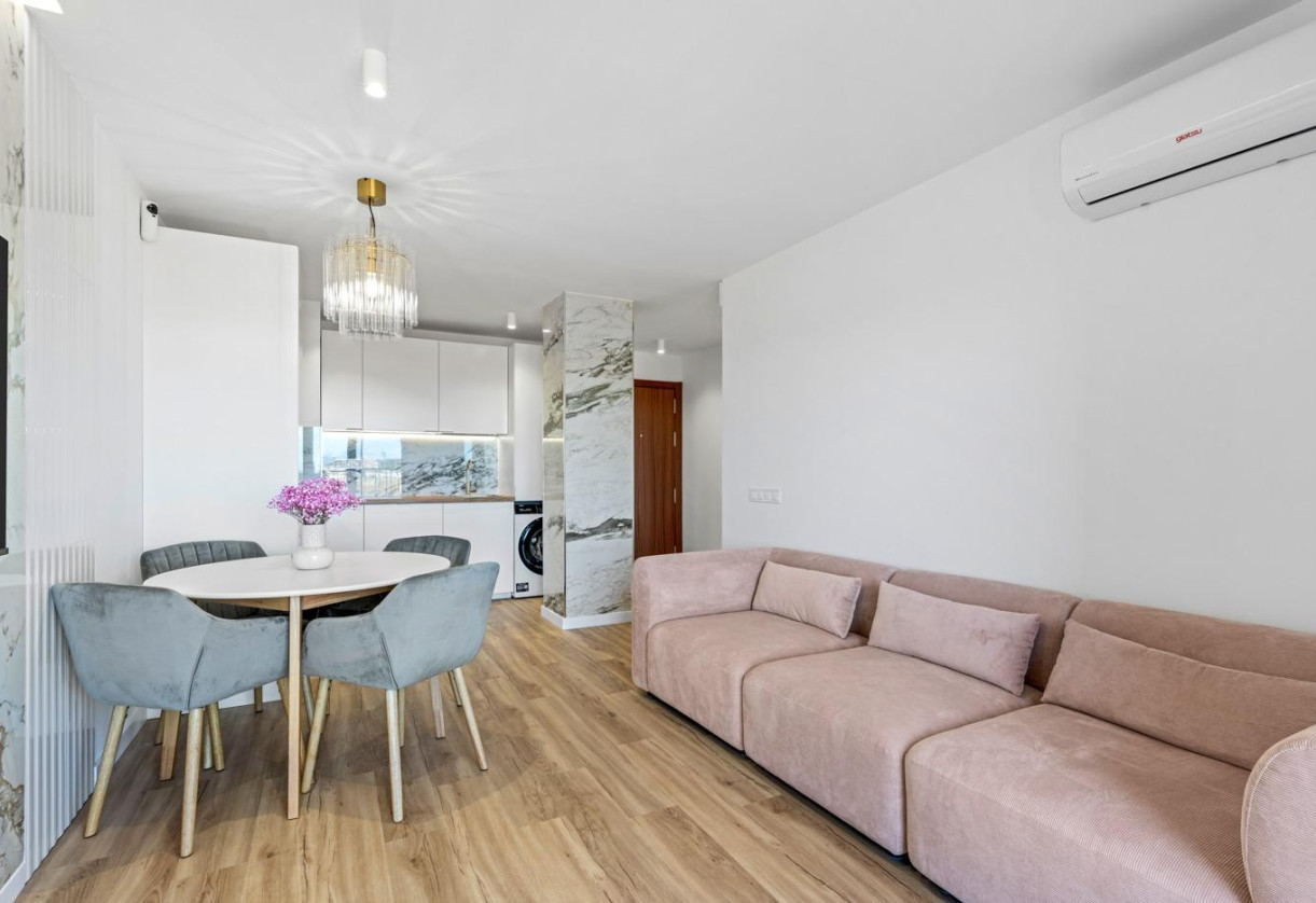 Resale · Apartment · Torrevieja · Punta prima
