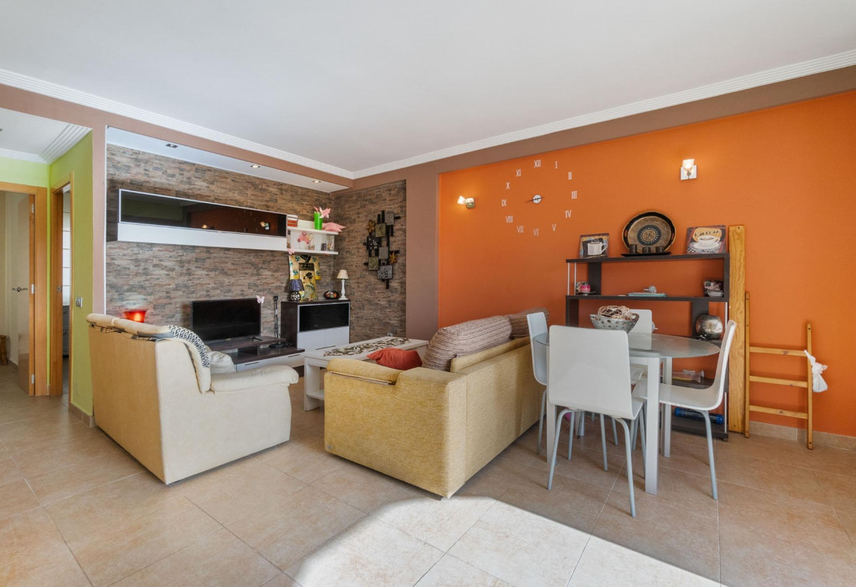 Resale · Apartment · Torrevieja · Los Europeos