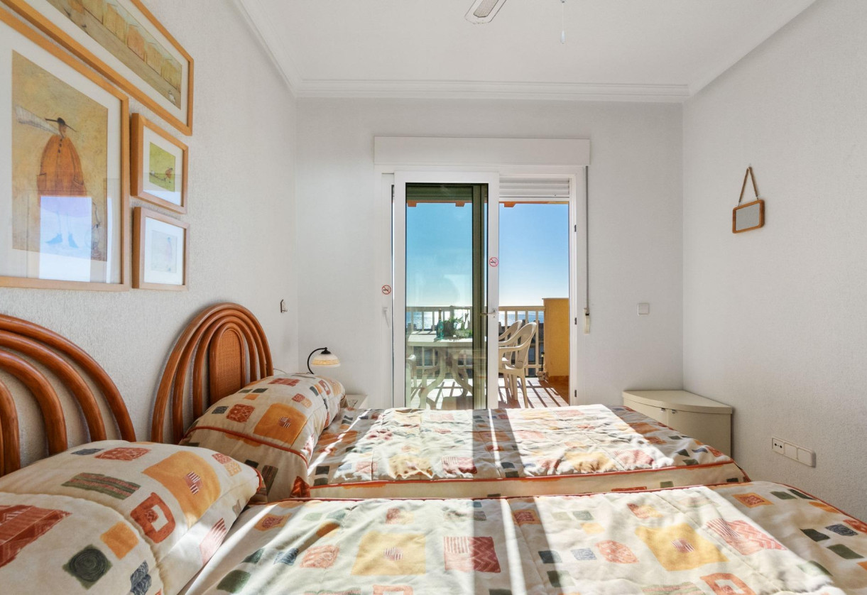 Resale · Apartment · Orihuela Costa · Campoamor