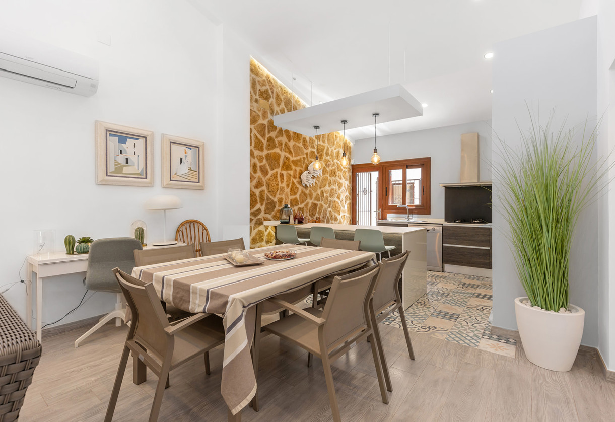 Resale · Villa · Orihuela · Orihuela Costa