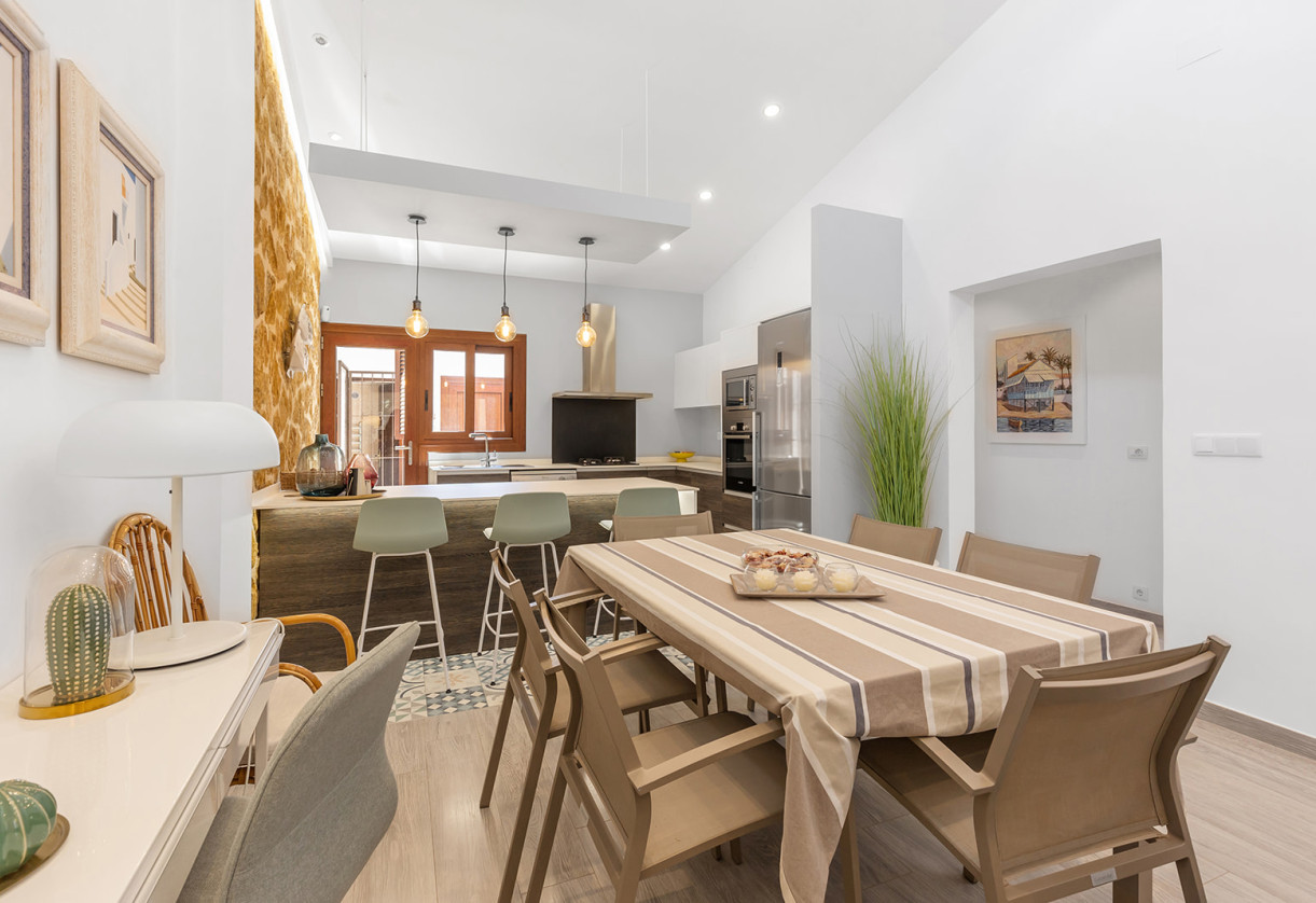 Resale · Villa · Orihuela · Orihuela Costa