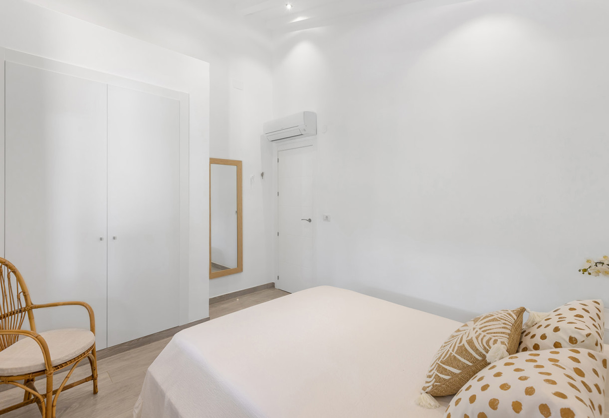 Resale · Villa · Orihuela · Orihuela Costa