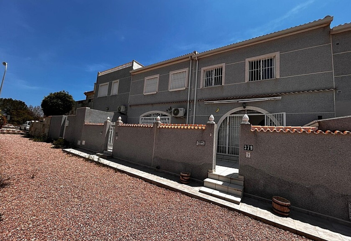 Resale · Townhouse · Torrevieja · LA SIESTA