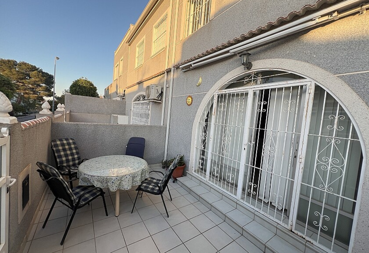 Resale · Townhouse · Torrevieja · LA SIESTA
