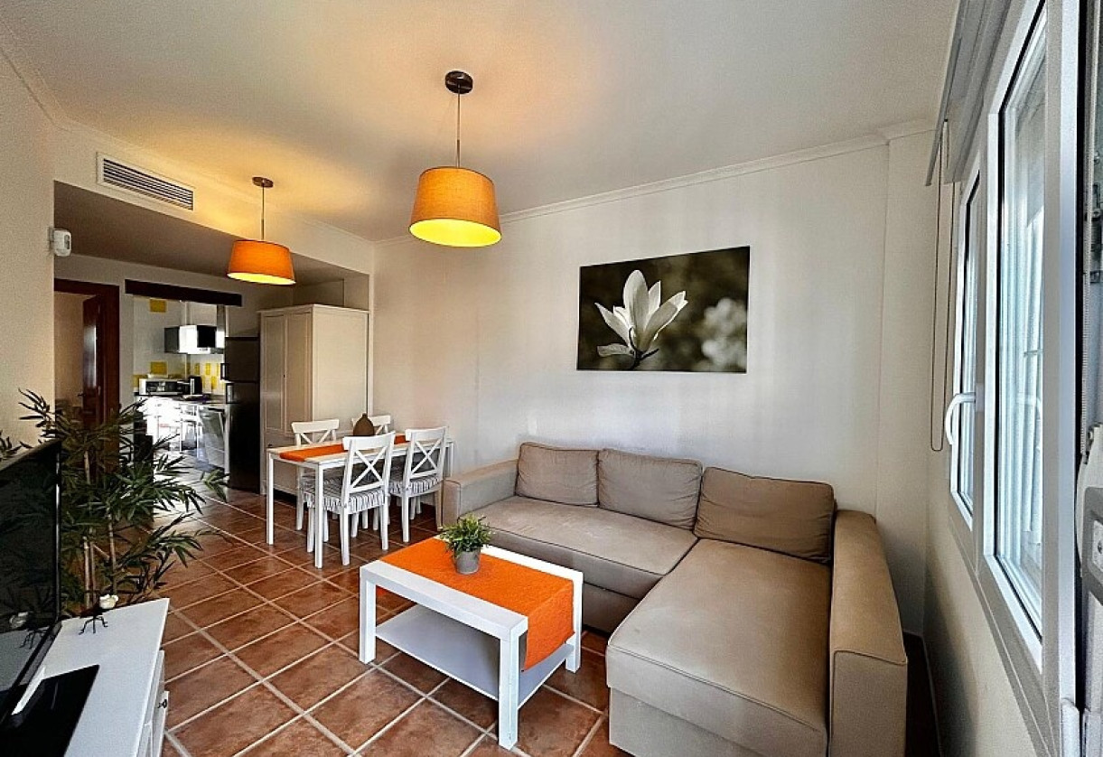 Resale · Semidetached villa · Mil Palmeras