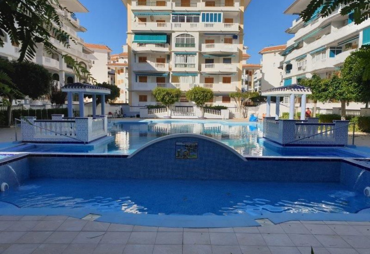 Rynek wtórny · Apartments · Torrevieja · La mata